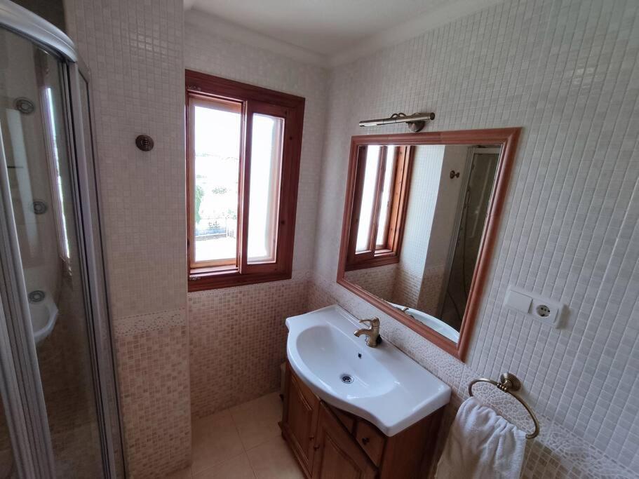 Apartamento Comodo A 300 Metros De La Playa Santa Pola Ngoại thất bức ảnh
